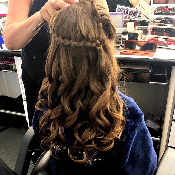 ellianawalmsley instagram image archive image