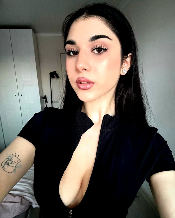 owlydiaa instagram image archive image