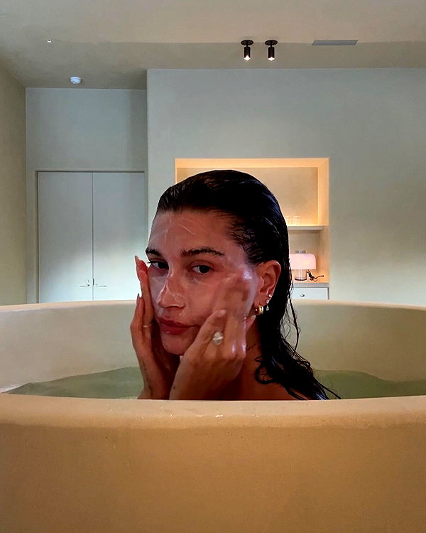 haileybieber instagram image archive image