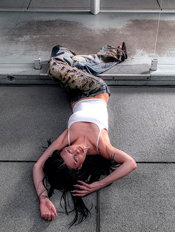 karolinaawasik instagram image archive image