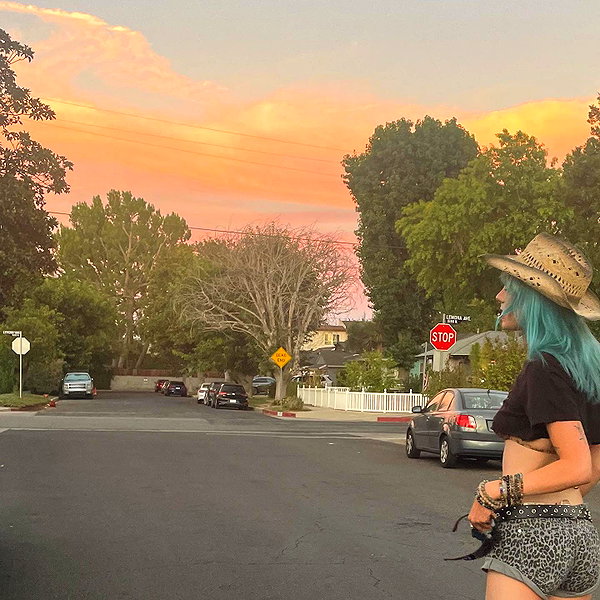 haileylayfield instagram image archive image