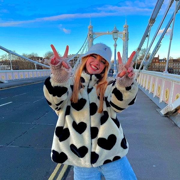 pizza4alice instagram image archive image