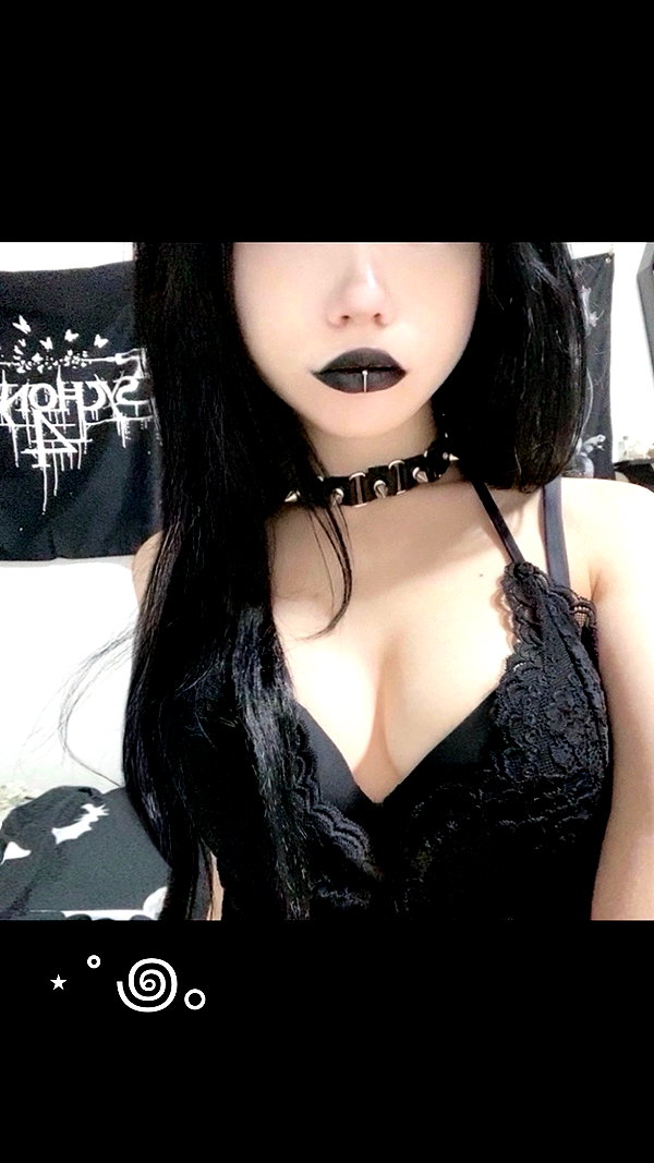 vampiryska vampiryska archive image
