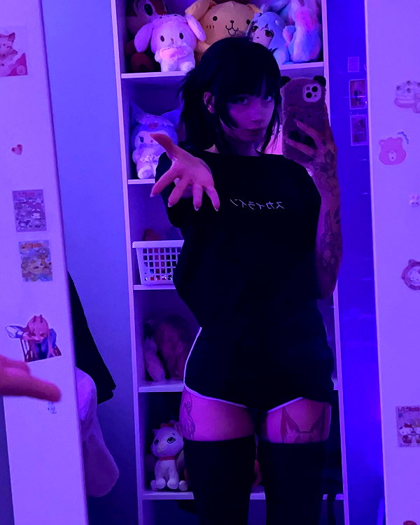 ambrzinha666 instagram image archive image