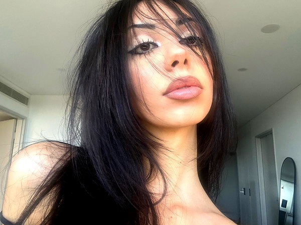 Archived image from @deanapourian on Instagram