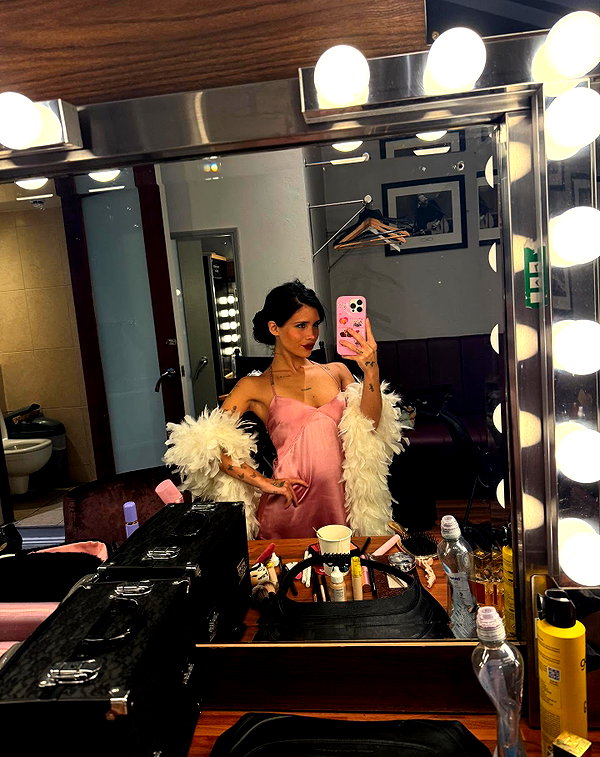 nessabarrett instagram image archive image
