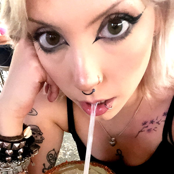 haileylayfield instagram image archive image