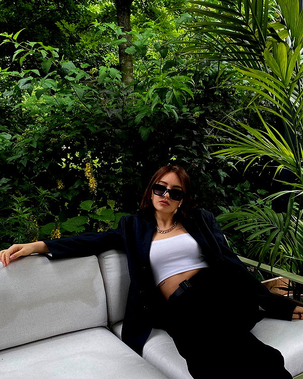 veroni22ka instagram image archive image