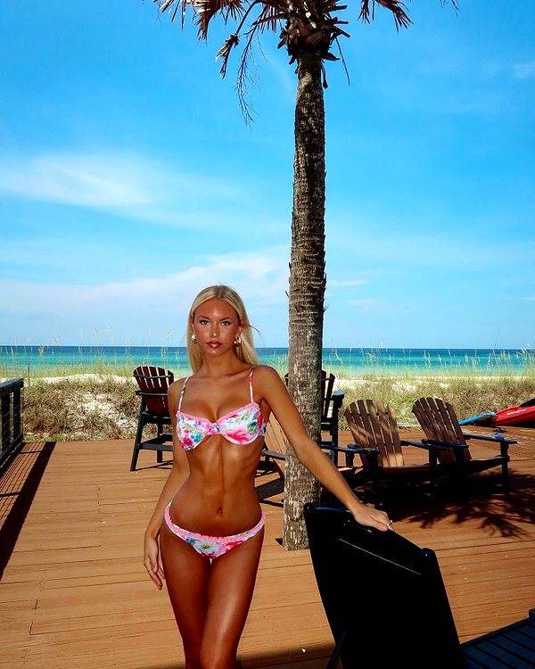 marissaayerss instagram image archive image