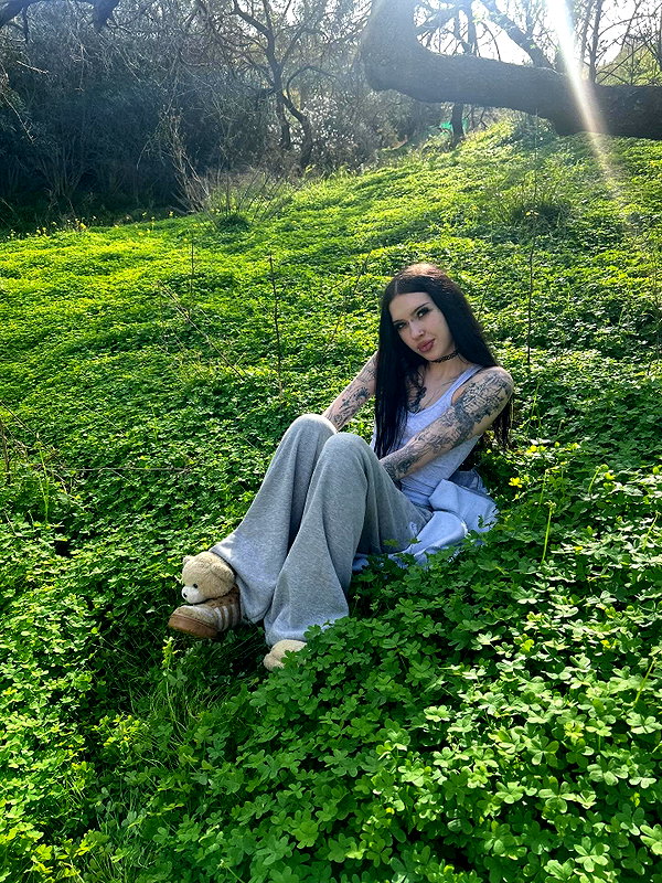 aleksaoaa instagram image archive image