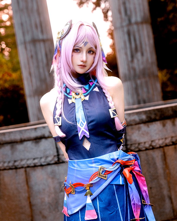miee_cos instagram image archive image