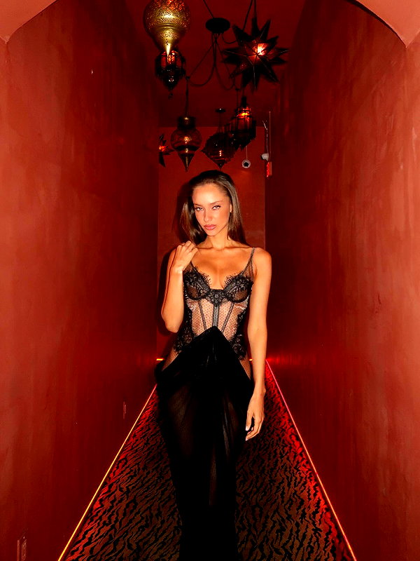 neta_alchimister instagram image archive image