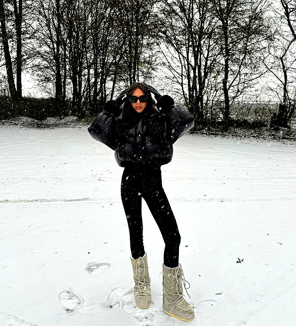 zoeliss instagram image archive image