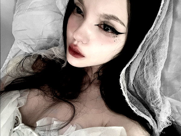 glowmoonshorty instagram image archive image