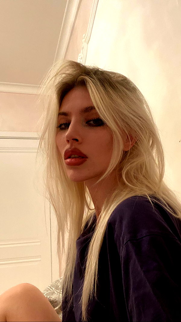 alien.hanna instagram image archive image