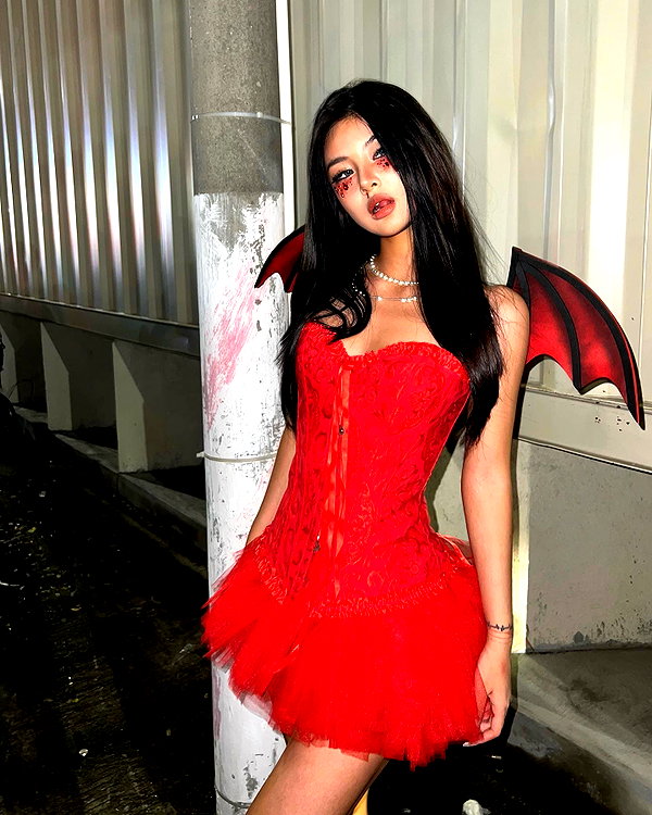 ll.lu1s instagram image archive image