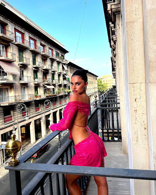 godbless_jess instagram image archive image