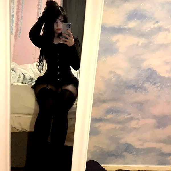 xoreniiiiii instagram image archive image