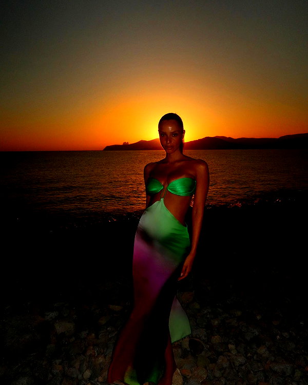 neta_alchimister instagram image archive image