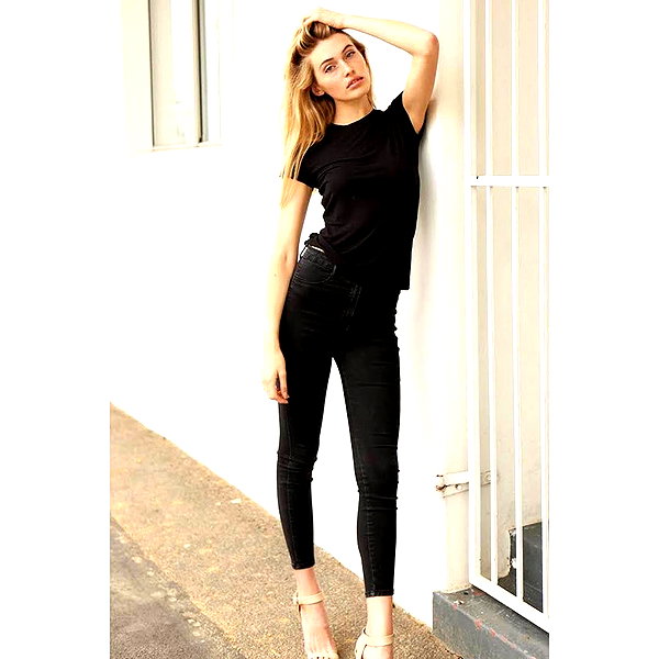 chelsnamsayin instagram image archive image
