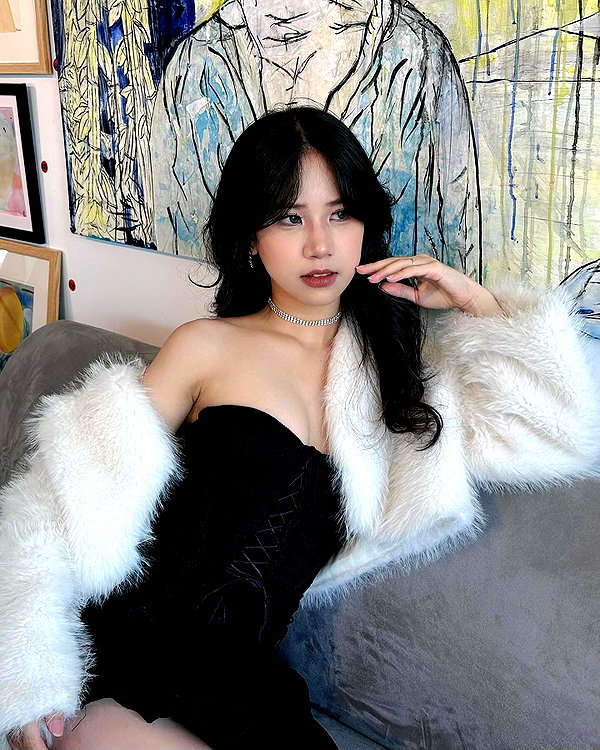 lyhythuedoxinh instagram image archive image