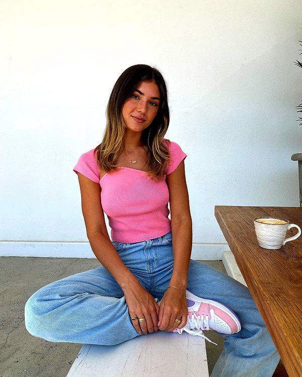 dekota_thompson instagram image archive image
