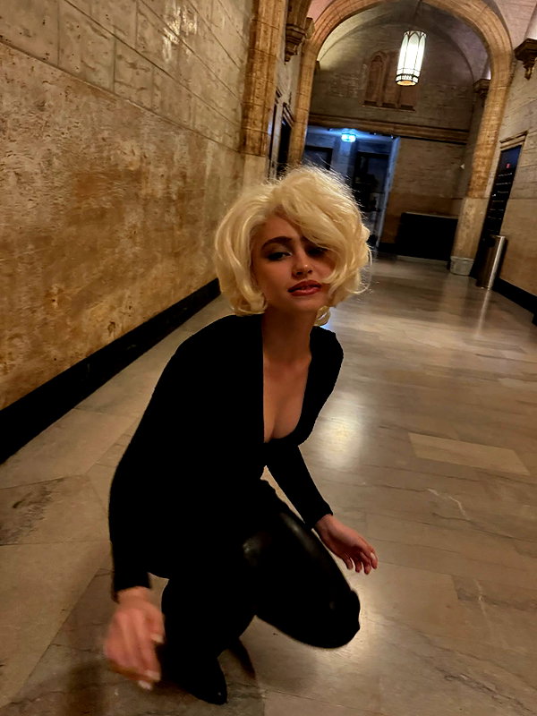 renatarrii instagram image archive image