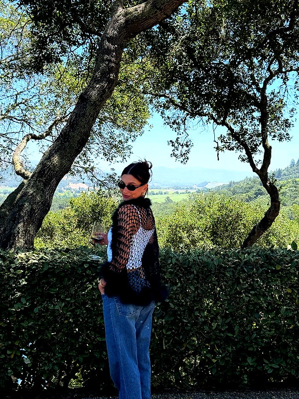 haileybieber instagram image archive image