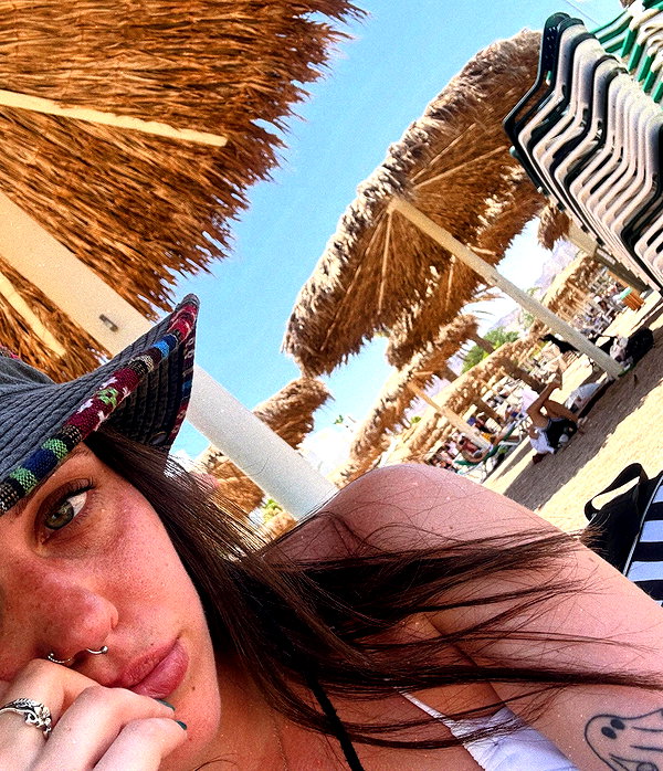 nicole.shpo instagram image archive image