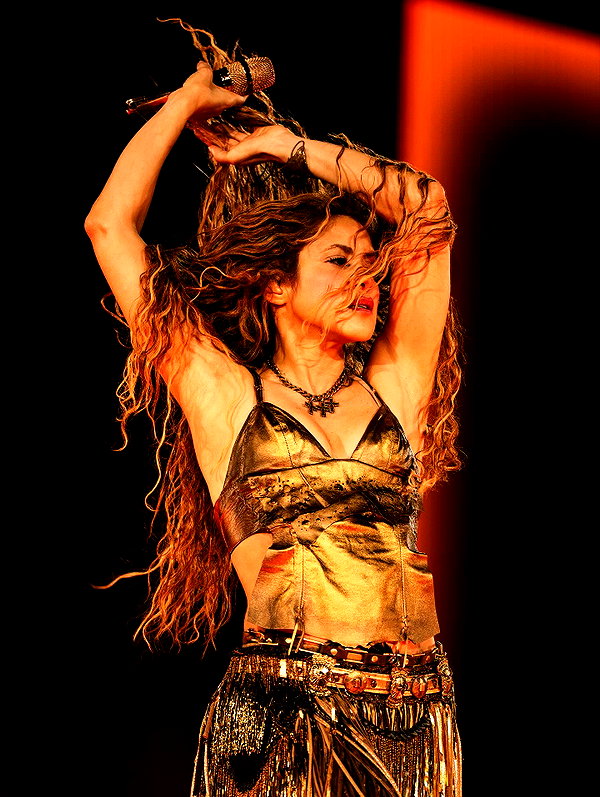 shakira instagram image archive image