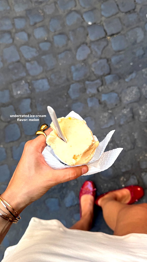 emmaaurora instagram image archive image