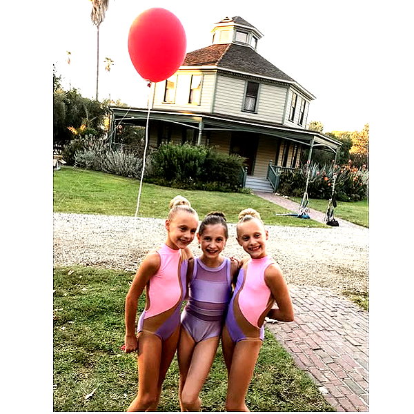 ellianawalmsley instagram image archive image