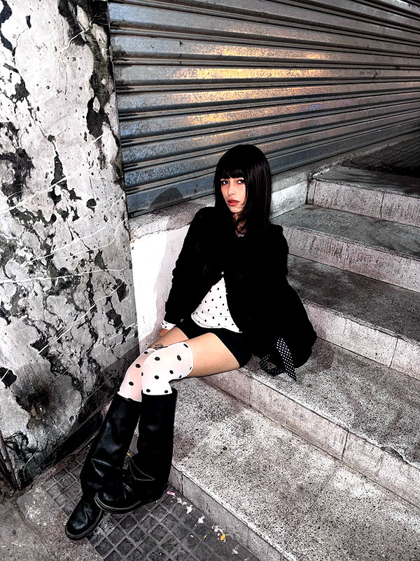 connie.01j instagram image archive image