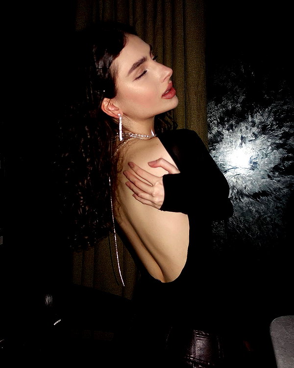 ptpchik instagram image archive image