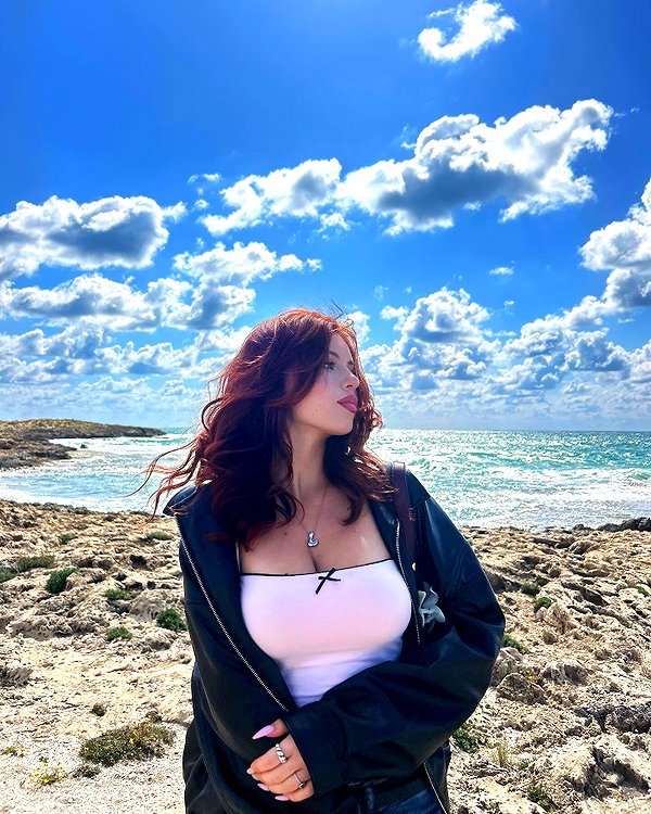 liiza_maarchuk instagram image archive image