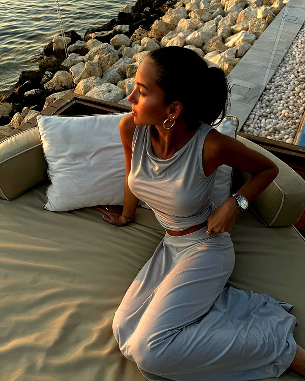 zoeliss instagram image archive image