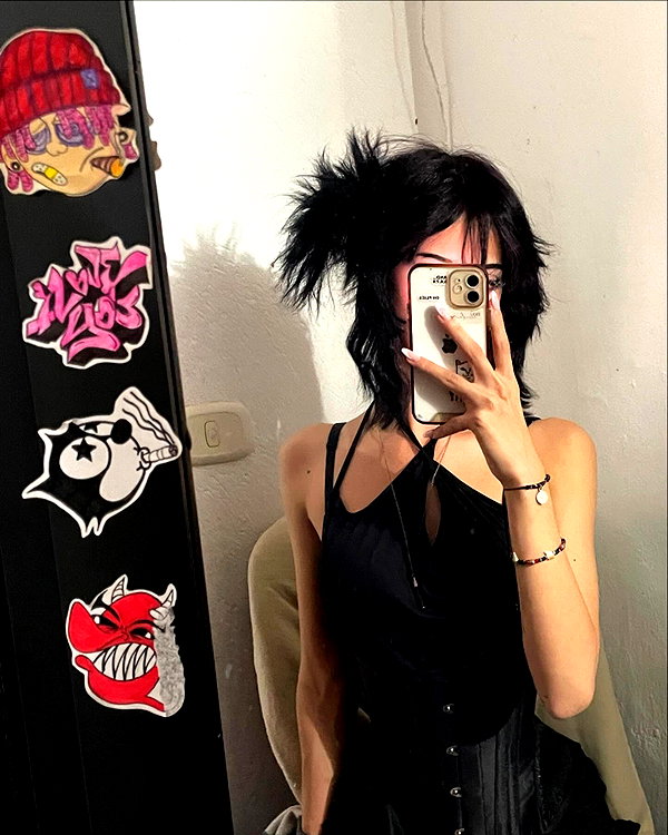 shevaal_x instagram image archive image