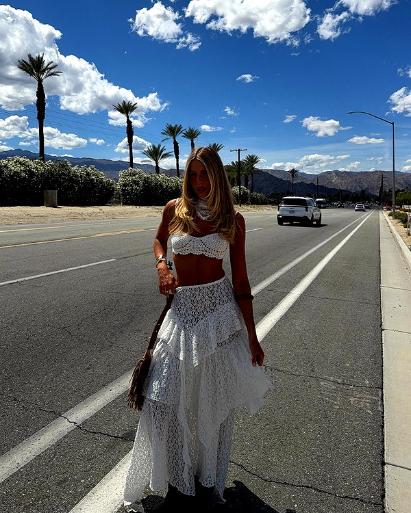 sophiebatzloff instagram image archive image