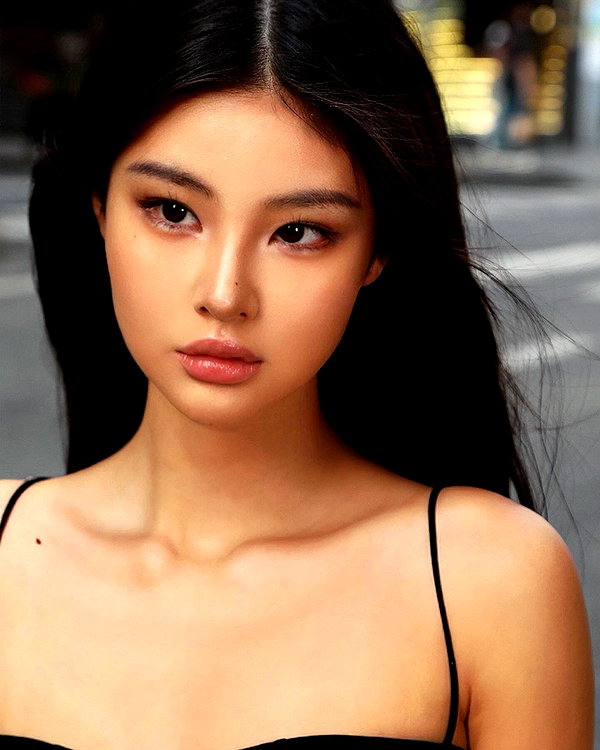 ll.lu1s instagram image archive image
