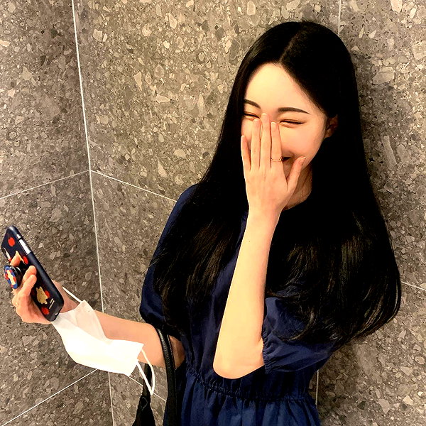 daxbin instagram image archive image