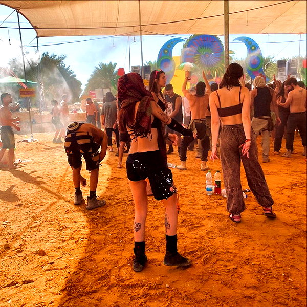 shaharo__._ instagram image archive image