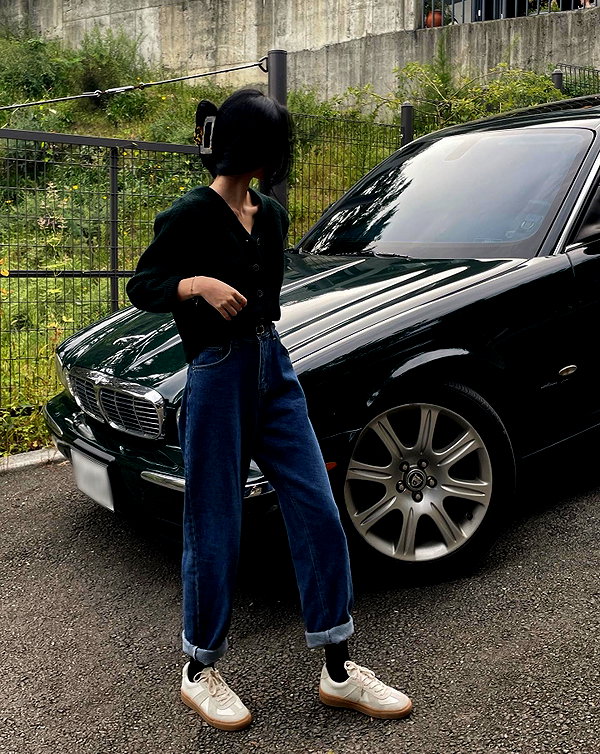 daxbin instagram image archive image