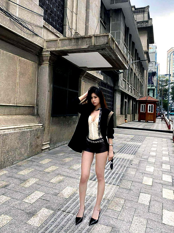 lyhythuedoxinh instagram image archive image