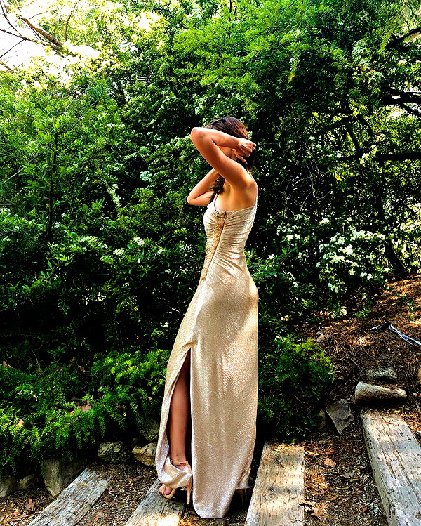 haileylayfield instagram image archive image