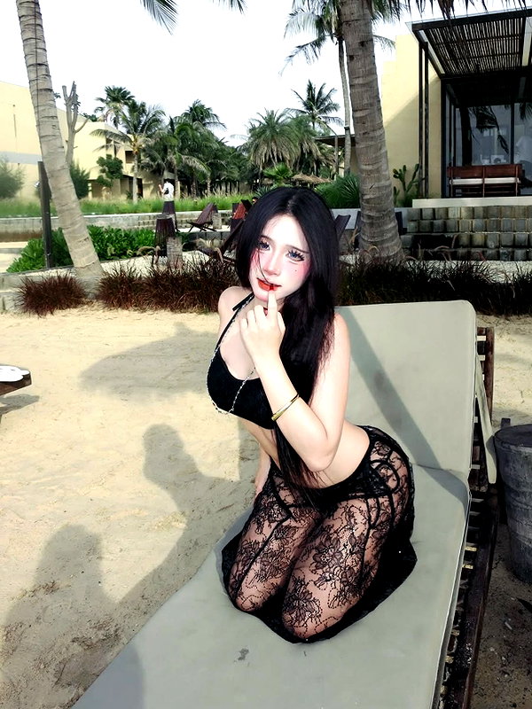 lyhythuedoxinh instagram image archive image