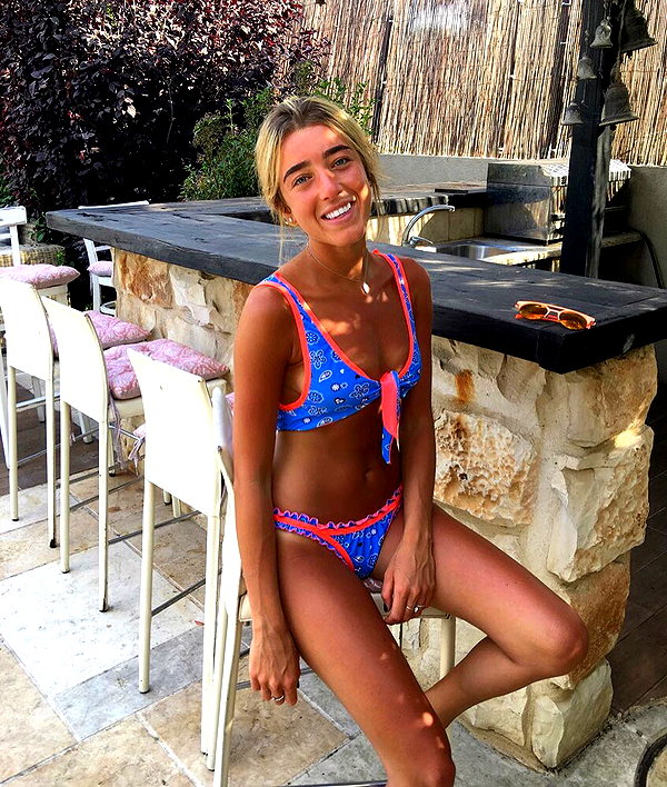 annezivi instagram image archive image