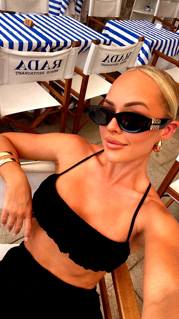 allieauton archive image