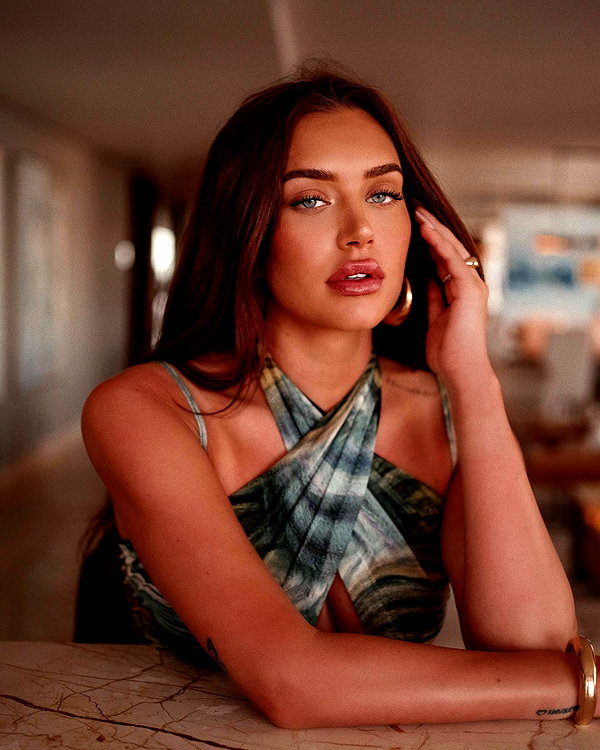 staskaranikolaou instagram image archive image