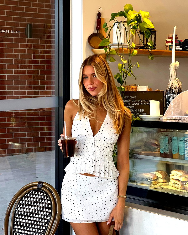 sophiebatzloff instagram image archive image