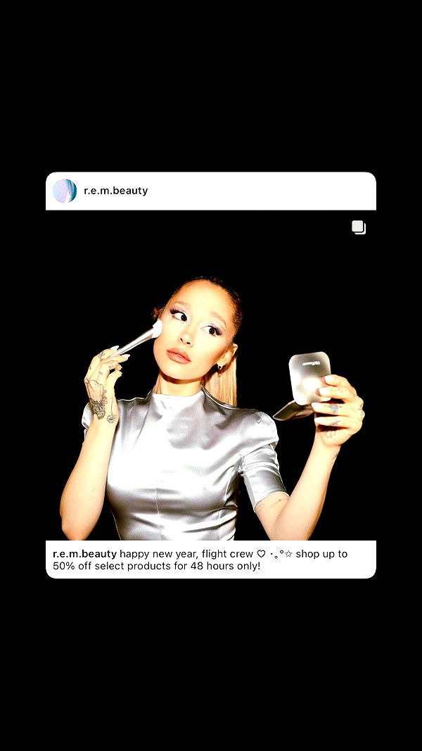 arianagrande instagram image archive image